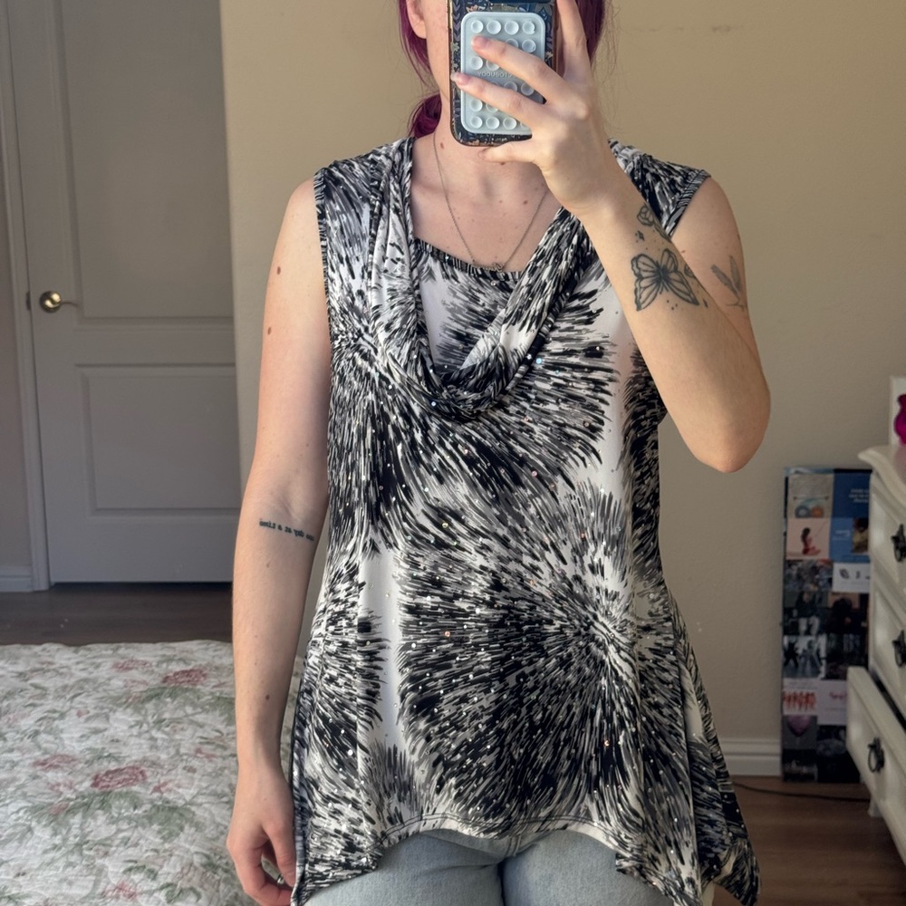 Stylish Black and White Women's Top